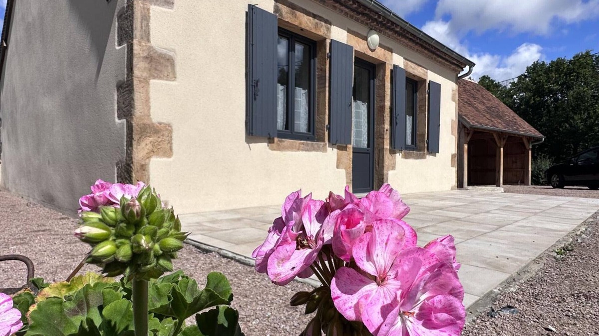 Isle-et-Bardais Cottage | Gite Isle-et-Bardais, 2 bedrooms, 6 persons