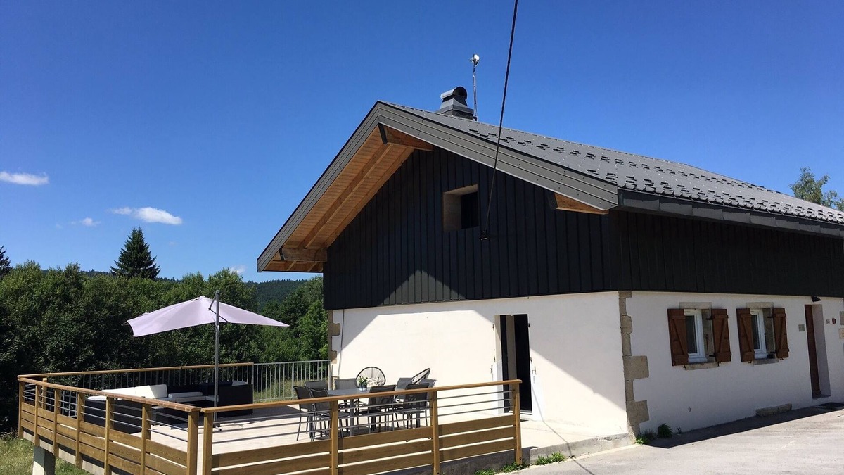 La Mouille House | Gite Jura la Mouille