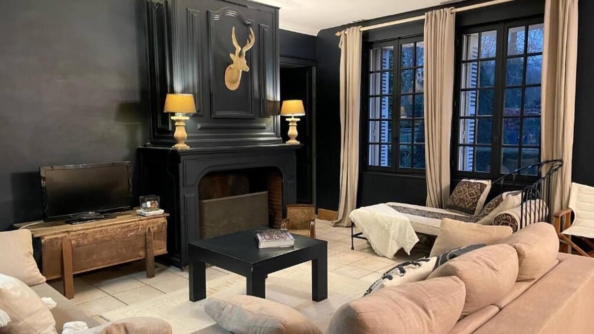 Sainte-Opportune-du-Bosc House | Gîte Le Domaine with private pool and fireplace