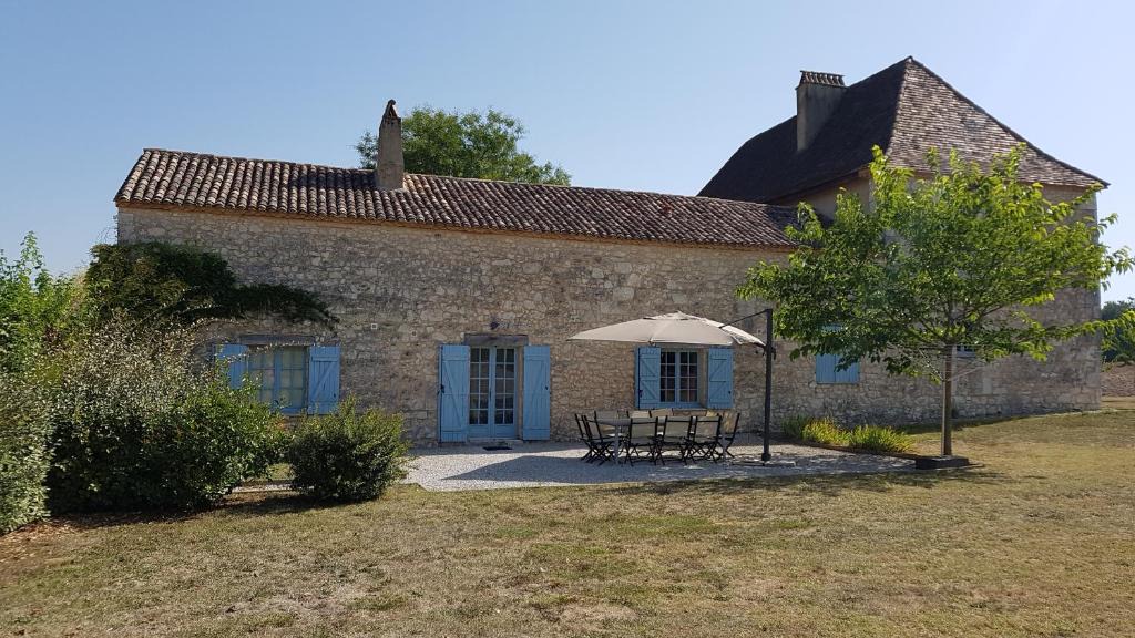 Conne-de-Labarde House | Gite "l'Herbier" Domaine de Fonpeyroune