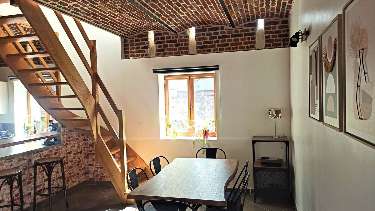 Phalempin House | Gîte "La Petite Cour" in the Heart of a Renovated Farm, Near the forest