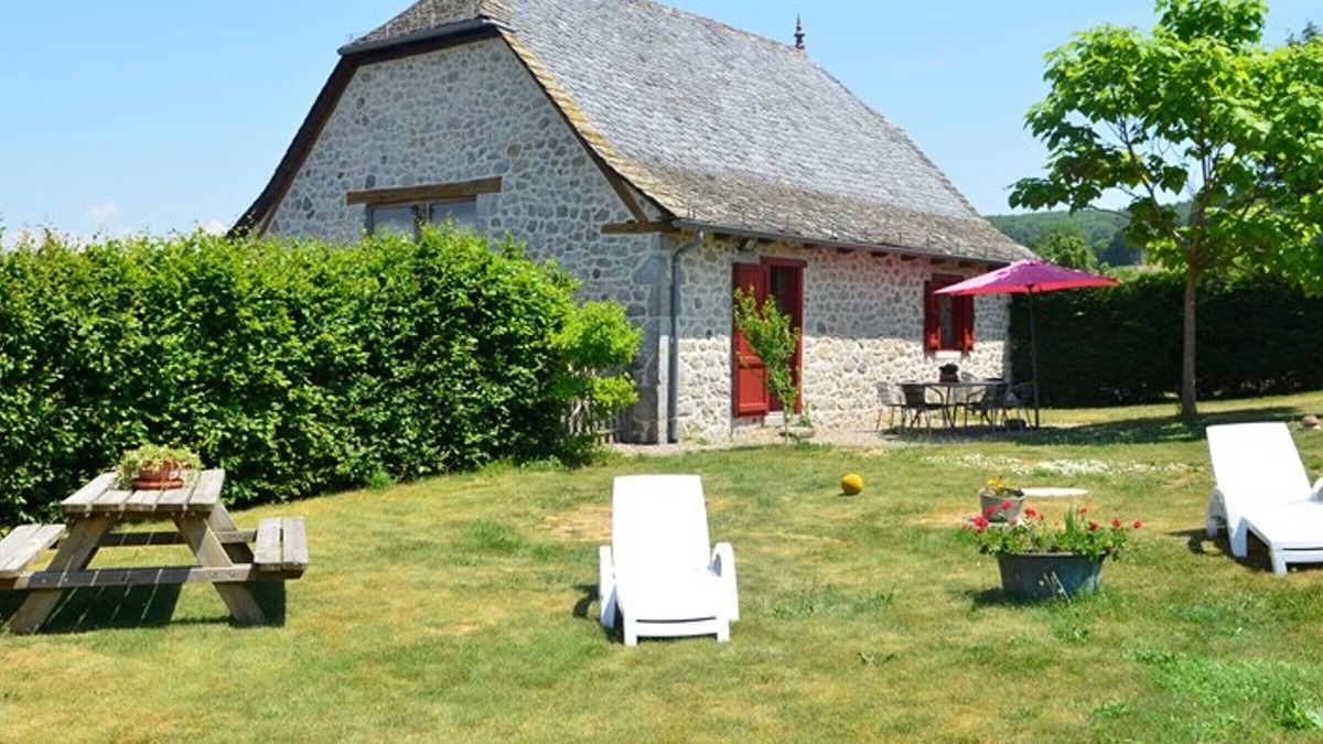 Labesserette Cottage | Gite Labesserette, 2 bedrooms, 5 persons