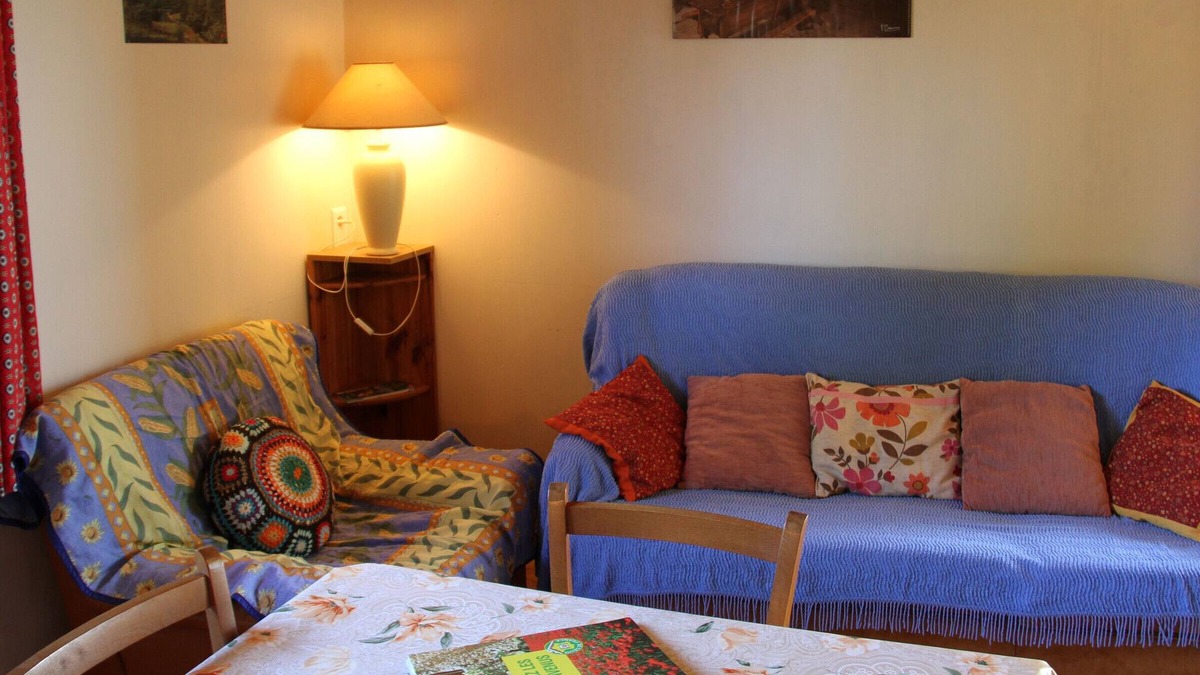 Vabre-Tizac Cottage | Gite Le Bas-Ségala, 2 bedrooms, 5 persons