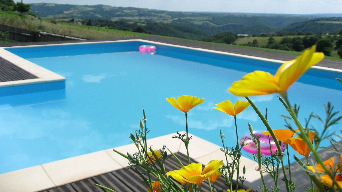 Saint-Andre-de-Najac Other | Gite Le Combal - Beautiful Farmhouse Near Najac, Panoramic Views, Heated Pool.