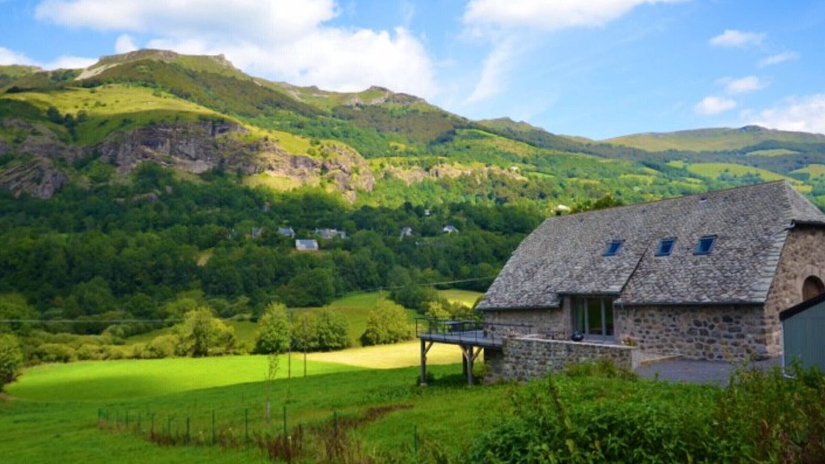 Le Falgoux Cottage | Gite Le Falgoux, 2 bedrooms, 4 persons