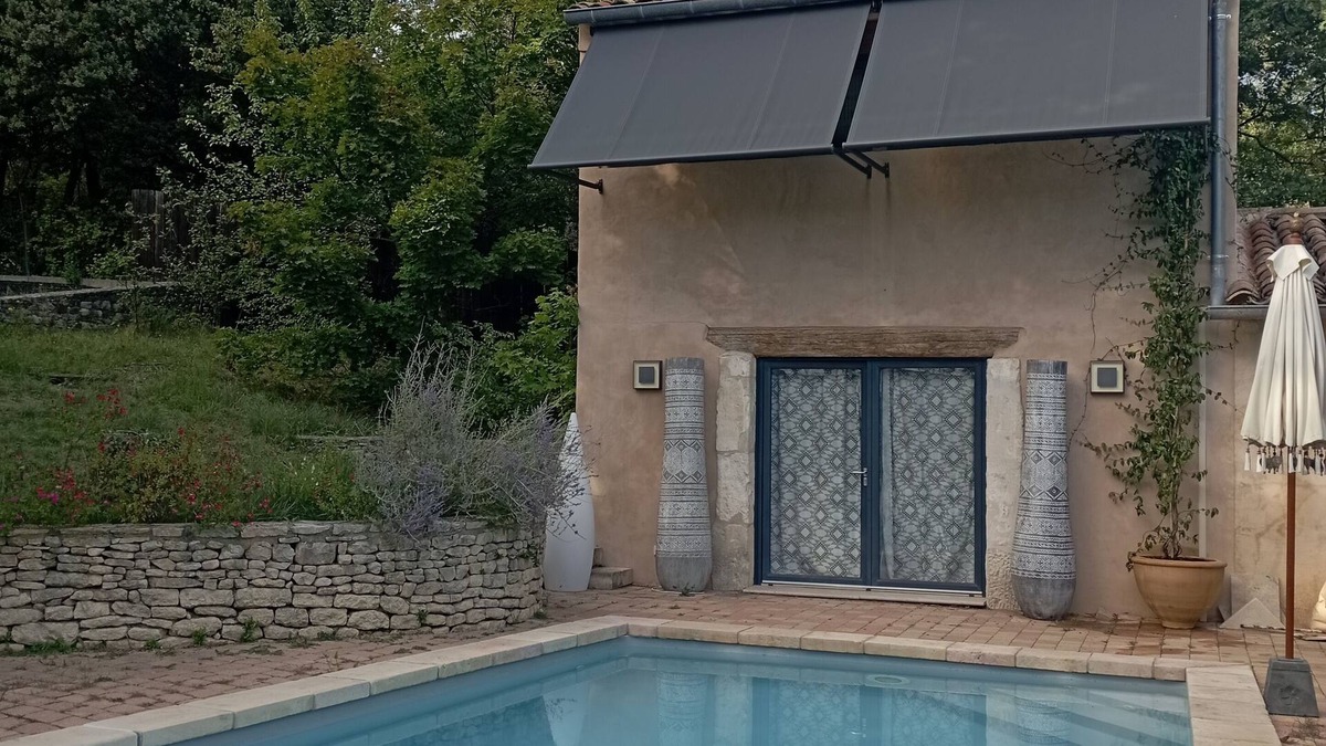 Saint-Saturnin-les-Apt House | Gite le petit colibri provençal cottage by the pool