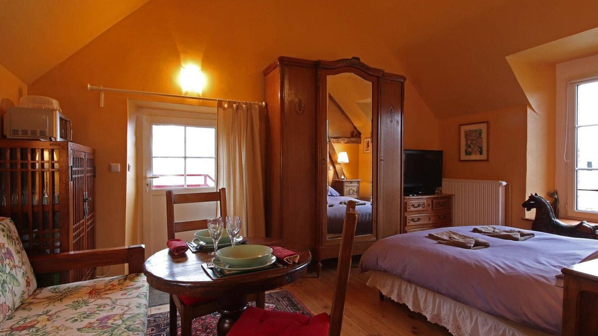 Le Merlerault Cottage | Gite Le Merlerault, 1 bedroom, 2 persons