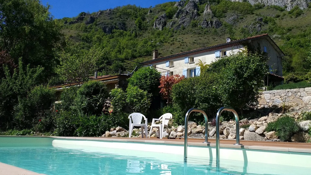 Soula Other | Gite Le Pastourel - A large, high quality, 3 bed farmhouse in SW France