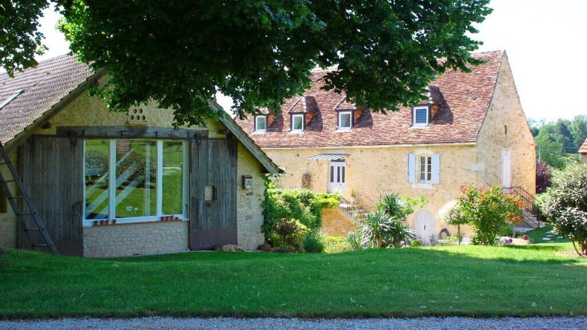 Rouffilhac Cottage | Gite "Le Pigeonnier avec piscine" between Sarlat and Rocamadour in Quercy Périgord