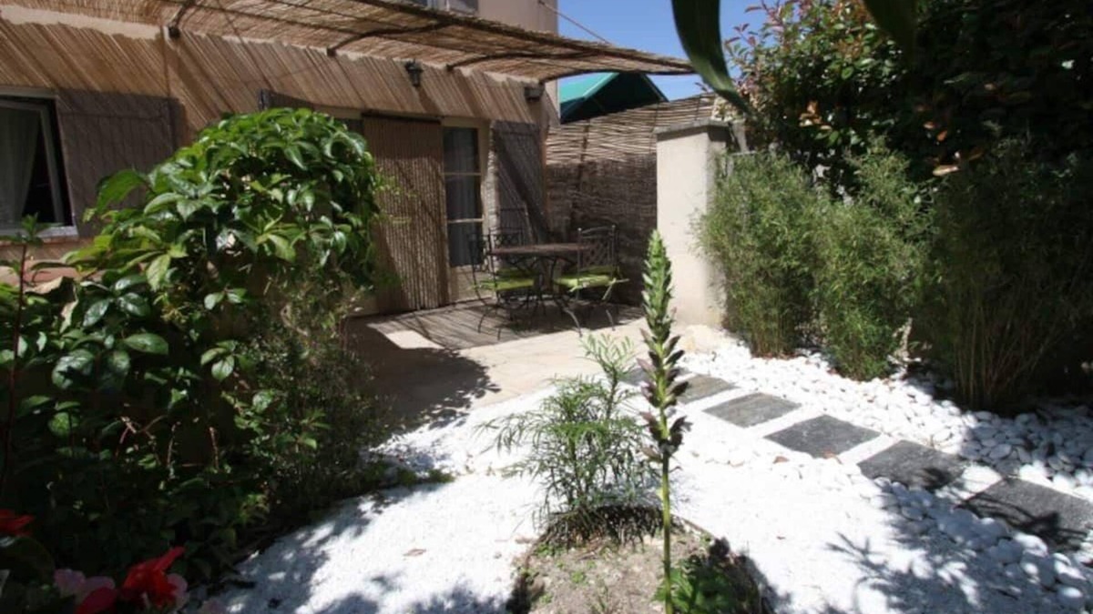 Molleges House | gite les glycines