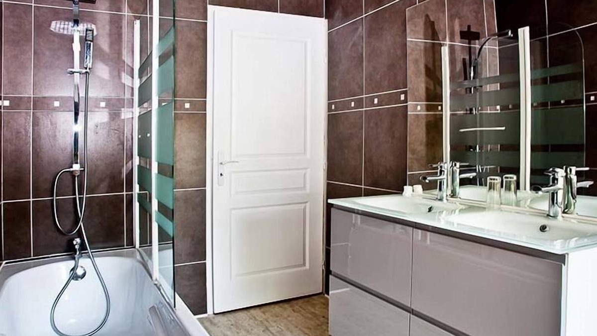 Vitry-le-Francois Cottage | GITE LES MOIGNOTTES NENUPHAR
