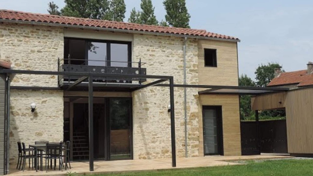 Bourneau House | Gîte located on the edge of a forest 15% last minute promotion