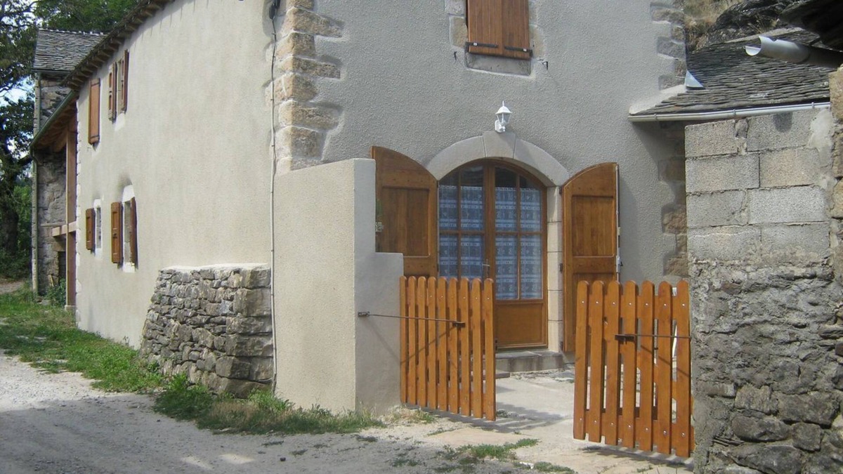 Rousses House | Gite lou Puech Meublé Tourisme Dans le Parc National des Cévennes