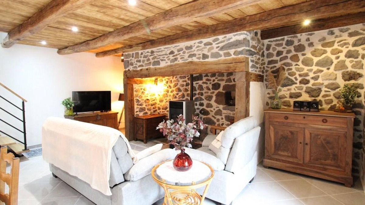 Meallet Cottage | Gite Méallet, 3 bedrooms, 6 persons