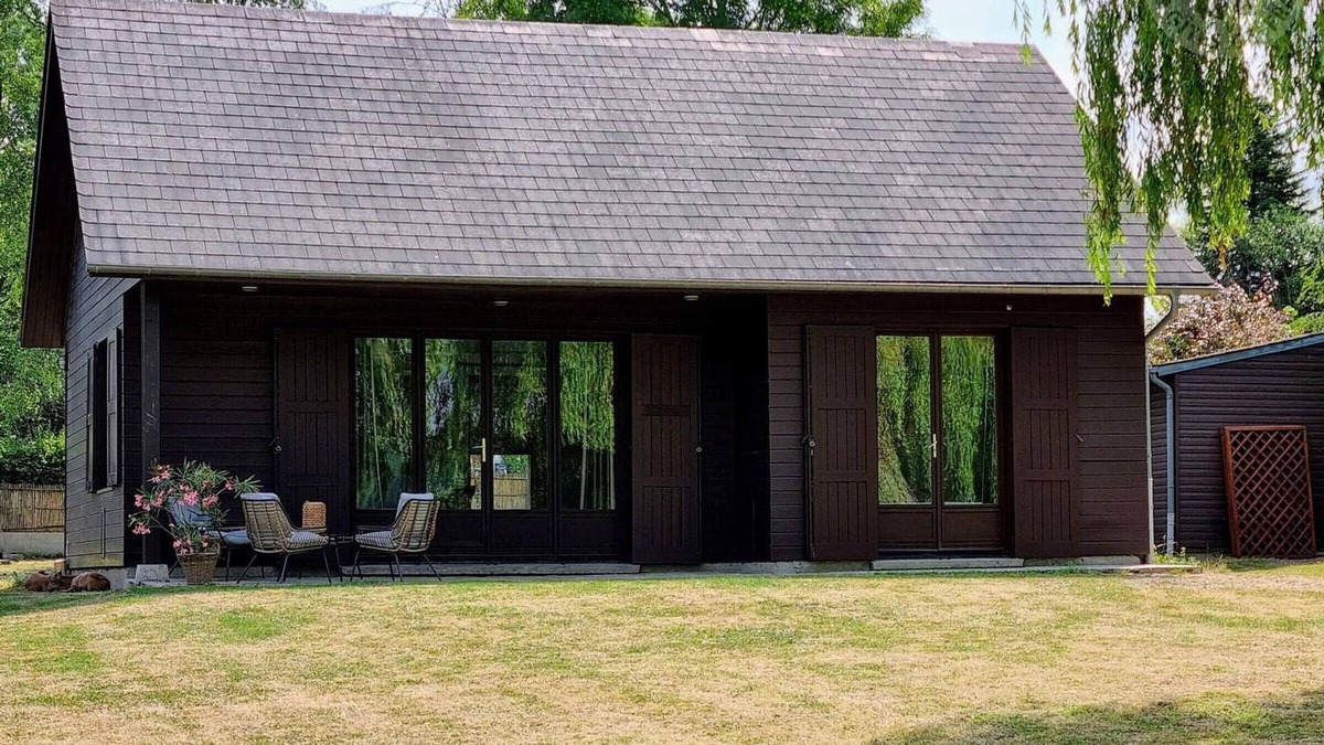 Maudetour-en-Vexin Cottage | Gite Maudétour-en-Vexin, 2 bedrooms, 5 persons