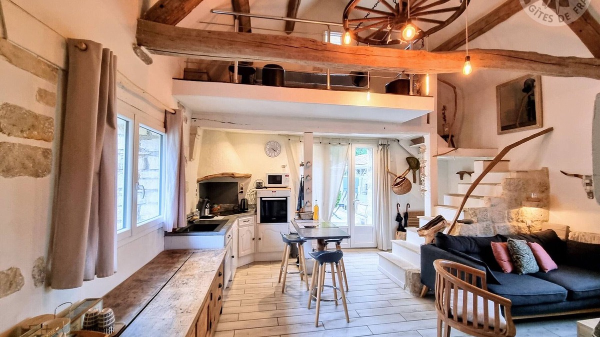 Nesles-la-Vallee Cottage | Gite Nesles-la-Vallée, 1 bedroom, 2 persons