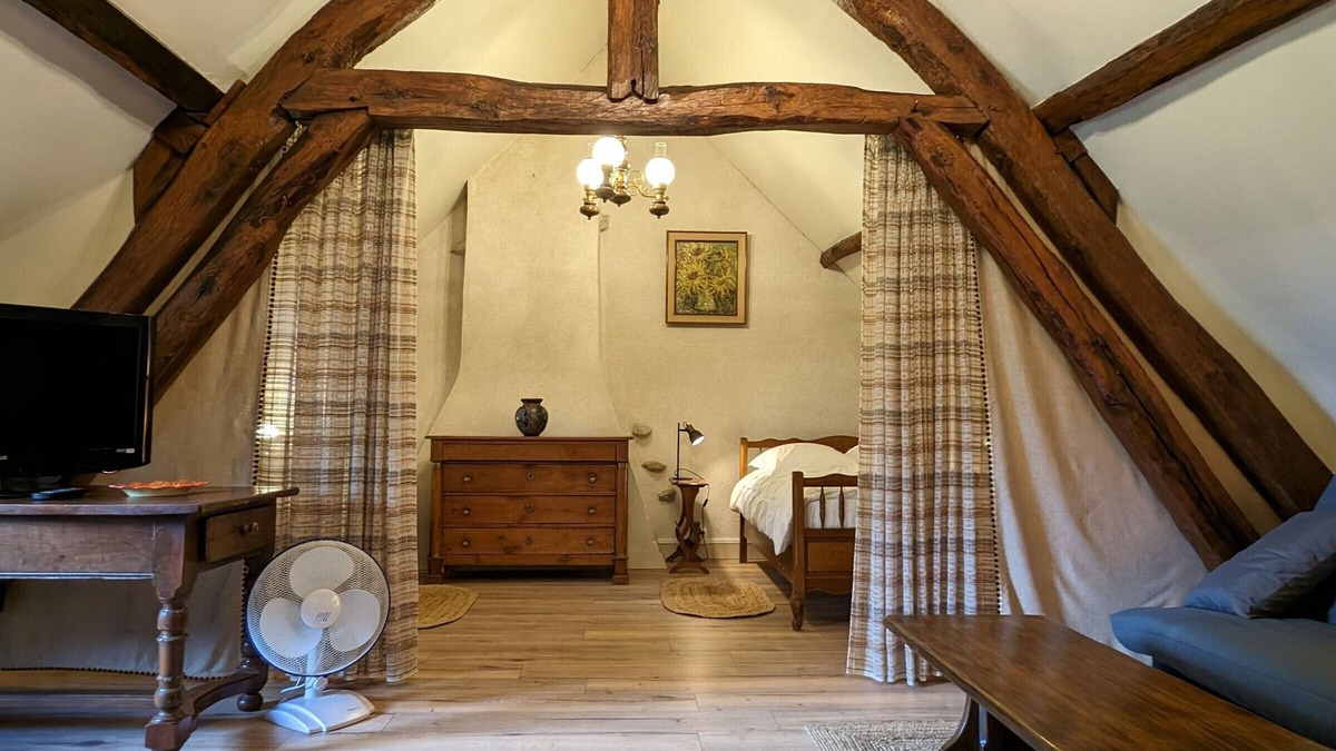 Neuvy-Saint-Sepulchre Cottage | Gite Neuvy-Saint-Sépulchre, 3 bedrooms, 6 persons