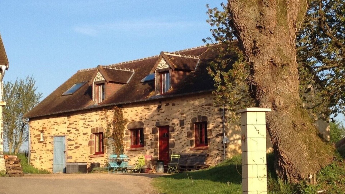 Saint-Georges-le-Gaultier Cottage | Gite rural in the heart of the alpes mancelles, 3 stars parc regional normandie maine