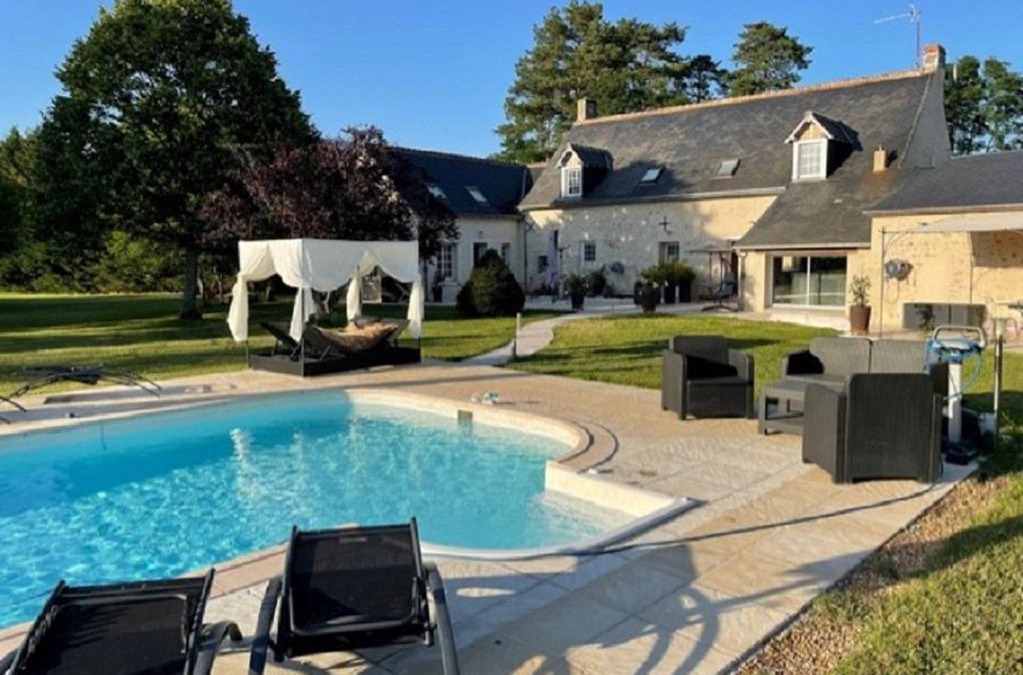 Clere-les-Pins Apartment | GITE ROMANTIQUE