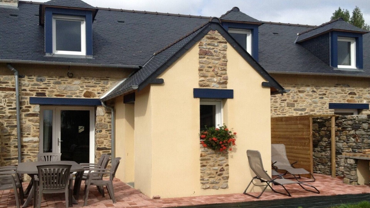 La Fresnais Cottage | Gîte RUZ in old farmhouse, Mont-St-Michel bay