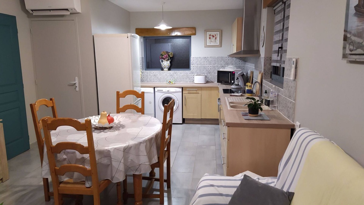 Saint-Benoit-sur-Loire Cottage | Gite Saint-Benoît-sur-Loire, 2 bedrooms, 6 persons
