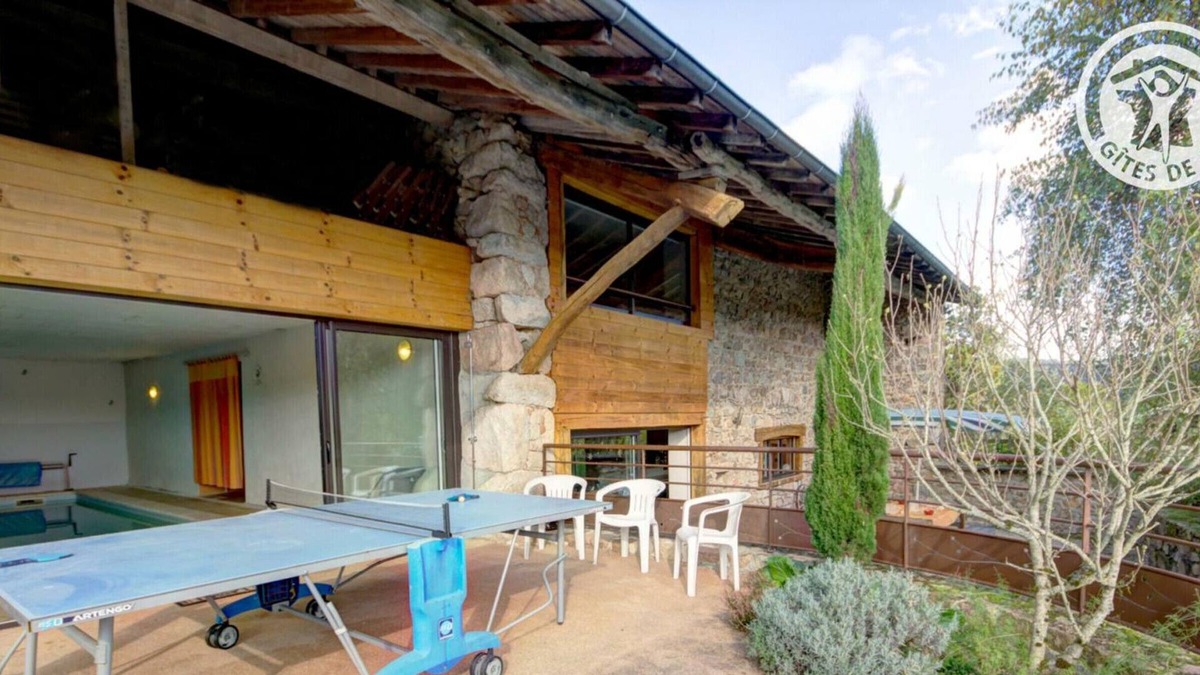 Saint-Priest-la-Prugne House | Gite Saint-Priest-la-Prugne, 4 bedrooms, 8 persons