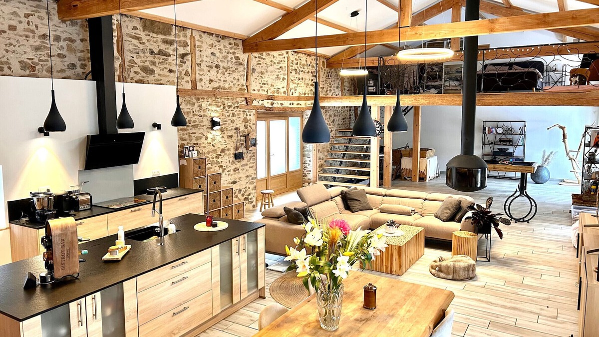 Saint-Vert House | Gite Saint-Vert, 4 bedrooms, 12 persons
