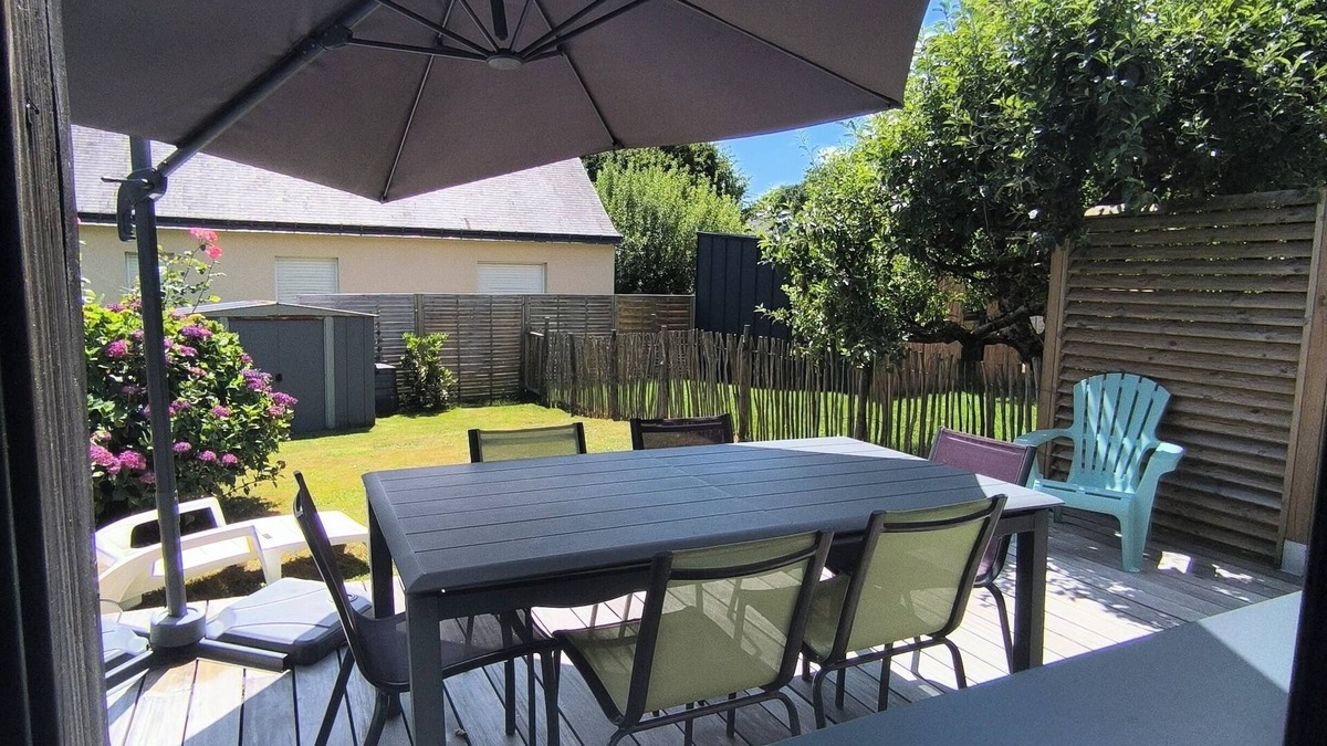 Arradon Apartment | Gîte Tyte Mouette, enclosed garden, 200 m from the sea