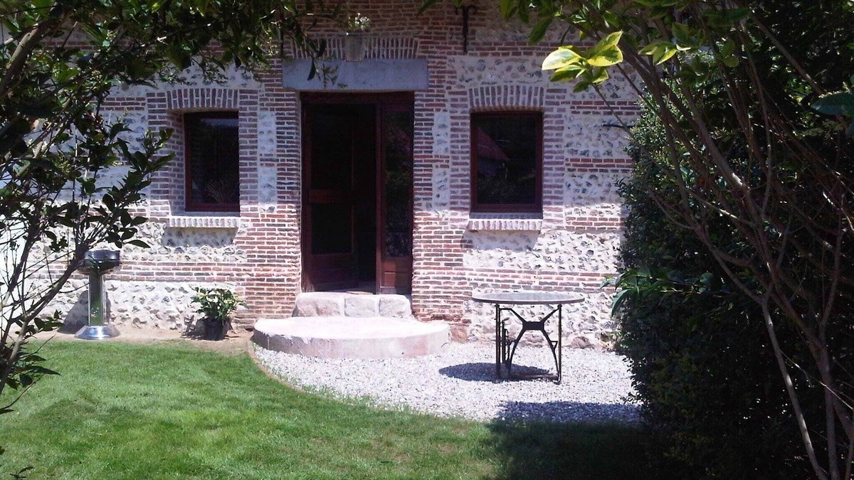Saint-Martin-le-Gaillard Cottage | Gîte - very pretty little house with garden - France Normandie - 10' from the sea