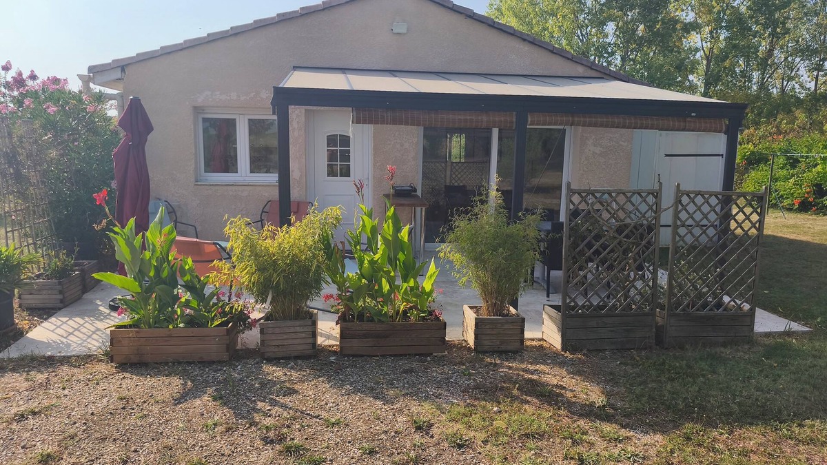 Reaup-Lisse Cottage | Gîte with heated swimming pool