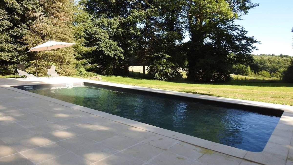 Saint-Eloy-les-Tuileries House | Gitedubourghaut *