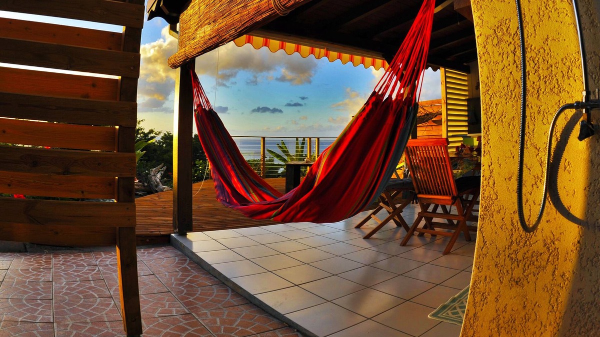 Malendure Cottage | Gîtes AKANSYEL green sea view of the Caribbean (Green)
