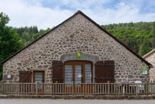 Villeneuve House | Gites de france 6 personnes a pierrefiche
