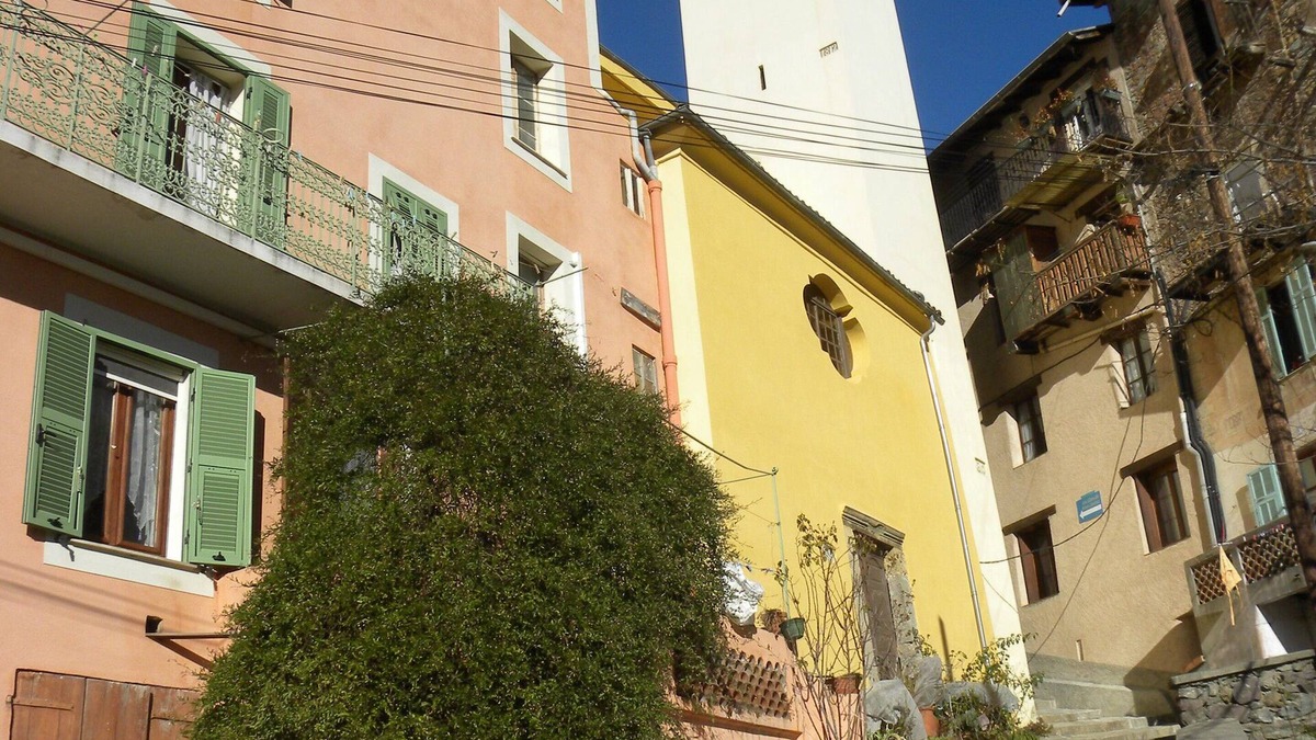 Roquebilliere Apartment | Gites de Mon Clocher 2 apartments in a village house