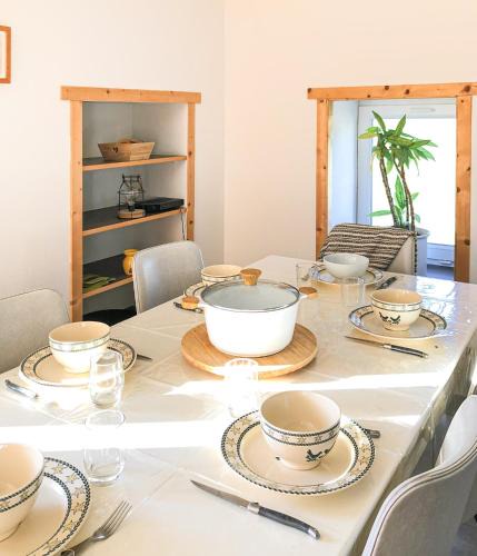 Saint-Christophe-la-Grotte Apartment | Gites des Casernes