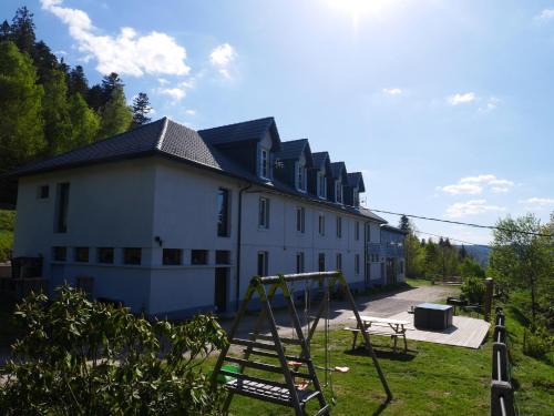 Le Syndicat House | Gites les Grandes Gouttes