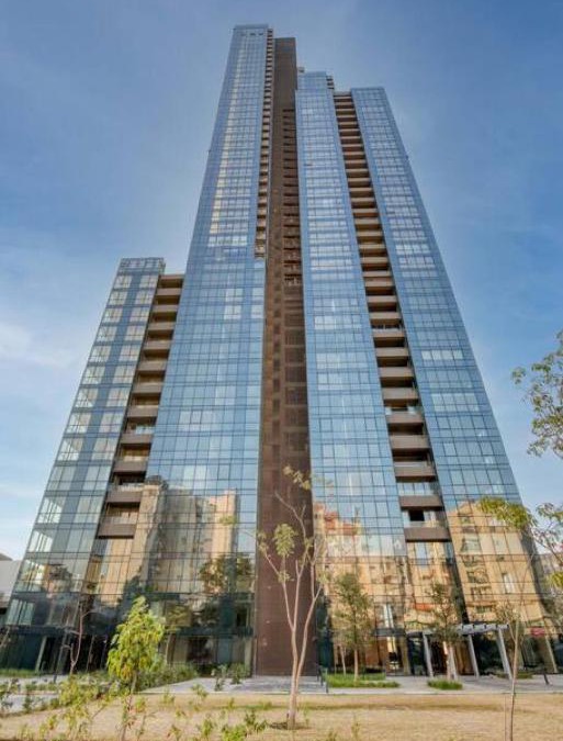 Dekwaneh Apartment | Gitta 2 Bedroom Apt In Tower Forty Four