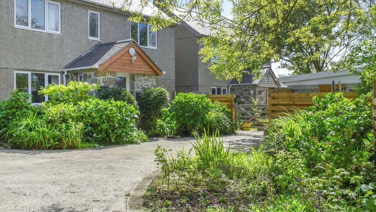 Saint Martin Cottage | Glady's Orchard-UK38933