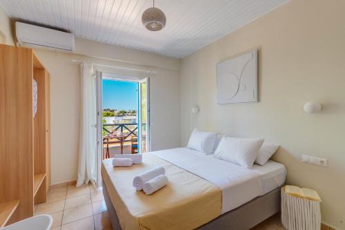 Megas Gialos Apartment | Glafki Studios Syros