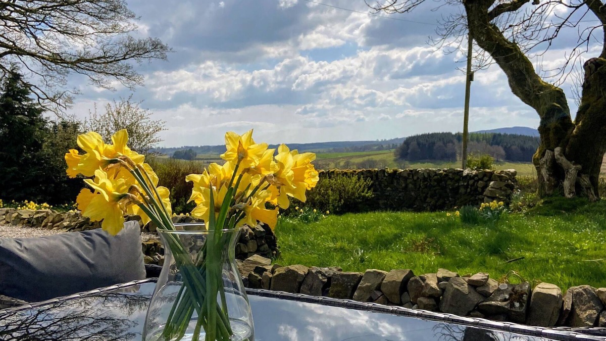 Saint John's Town of Dalry Cottage | Glaisters Farmhouse - a house that sleeps 8 guests in 4 bedrooms