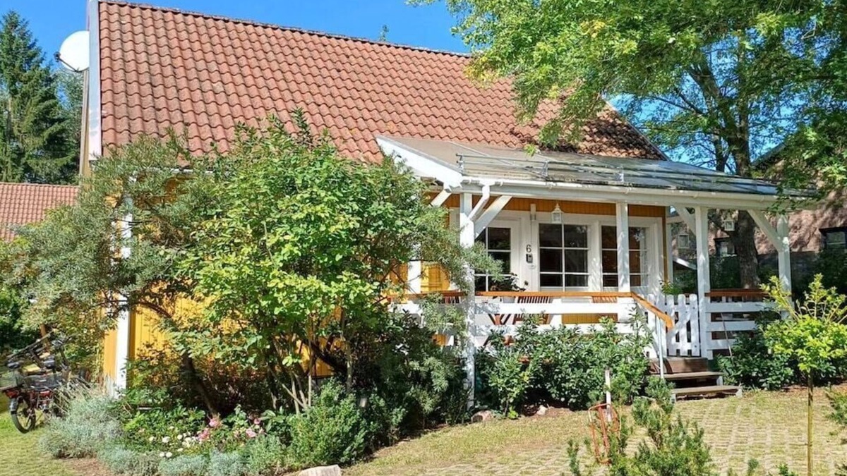 Warin House | Glammseehaus Ulla Comfortable holiday residence