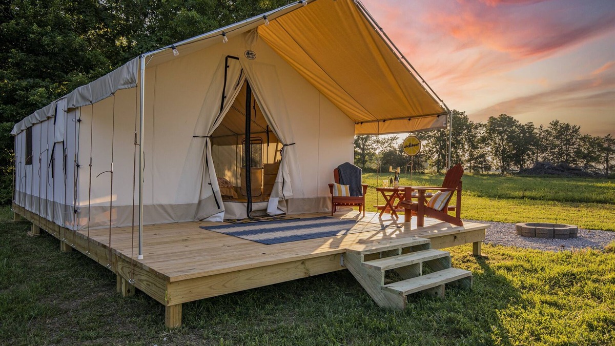 Cassville RV Rental | Glamp in Natures Charm at Roaring River Hills