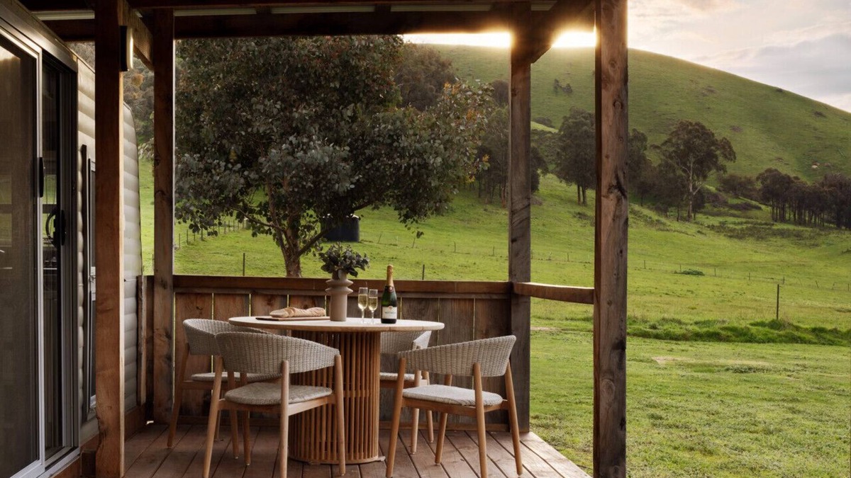Strath Creek House | Glamper May @ The Village Green