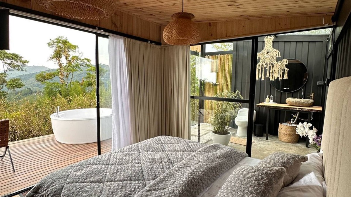 Alegrias Cabin | Glampig Shaddai House near the city