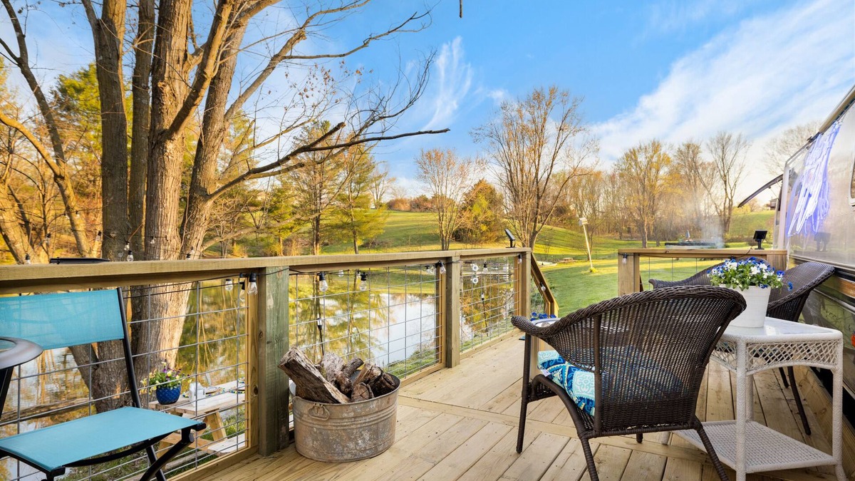 New Market House | Glamping adventure at the base of the Blue Ridge. Pet friendly, close to it all.