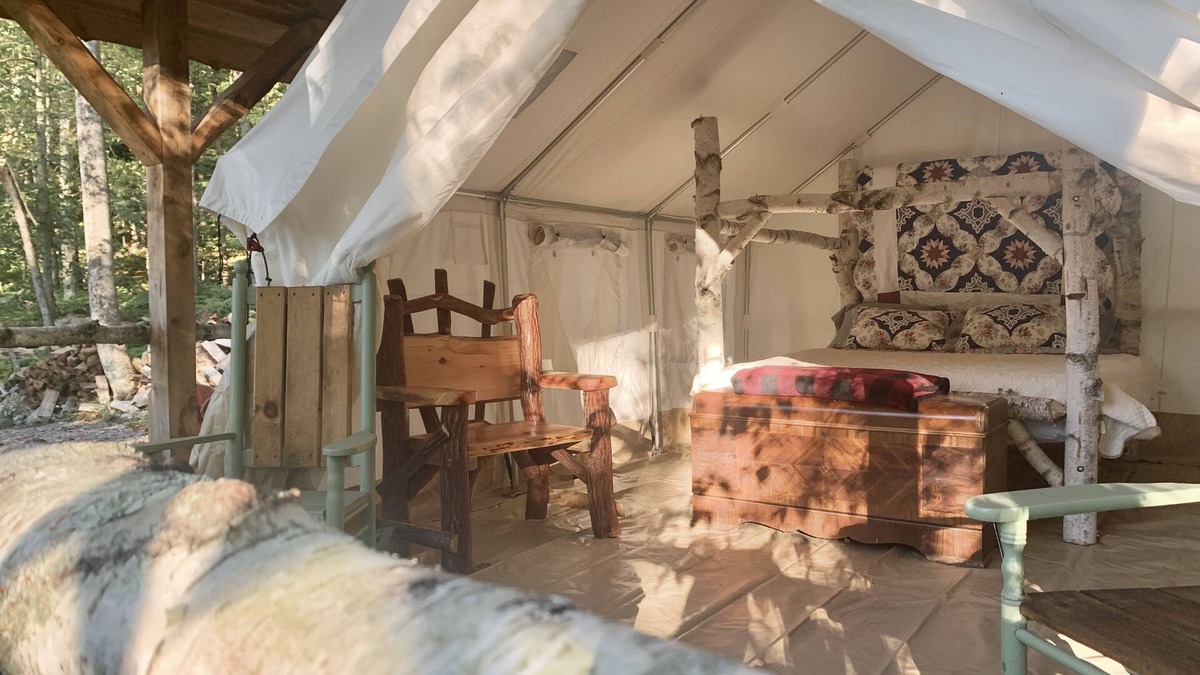 Fishs Eddy RV Rental | Glamping at Joe's Hideaway at French Woods Farm