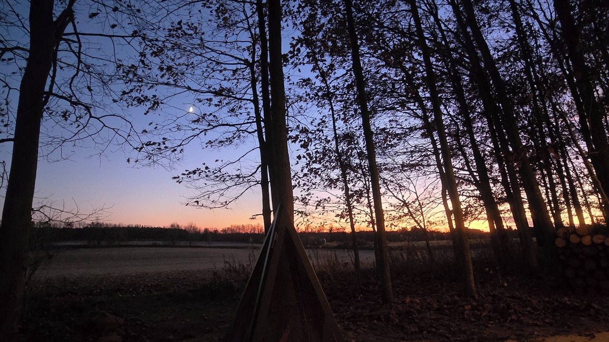 Mono RV Rental | Glamping by Lavender Farm, Brewery, Mono Cliffs, Hockley Valley