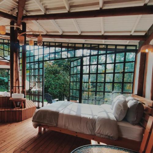 Zipacon Cabin | Glamping De La Ruta