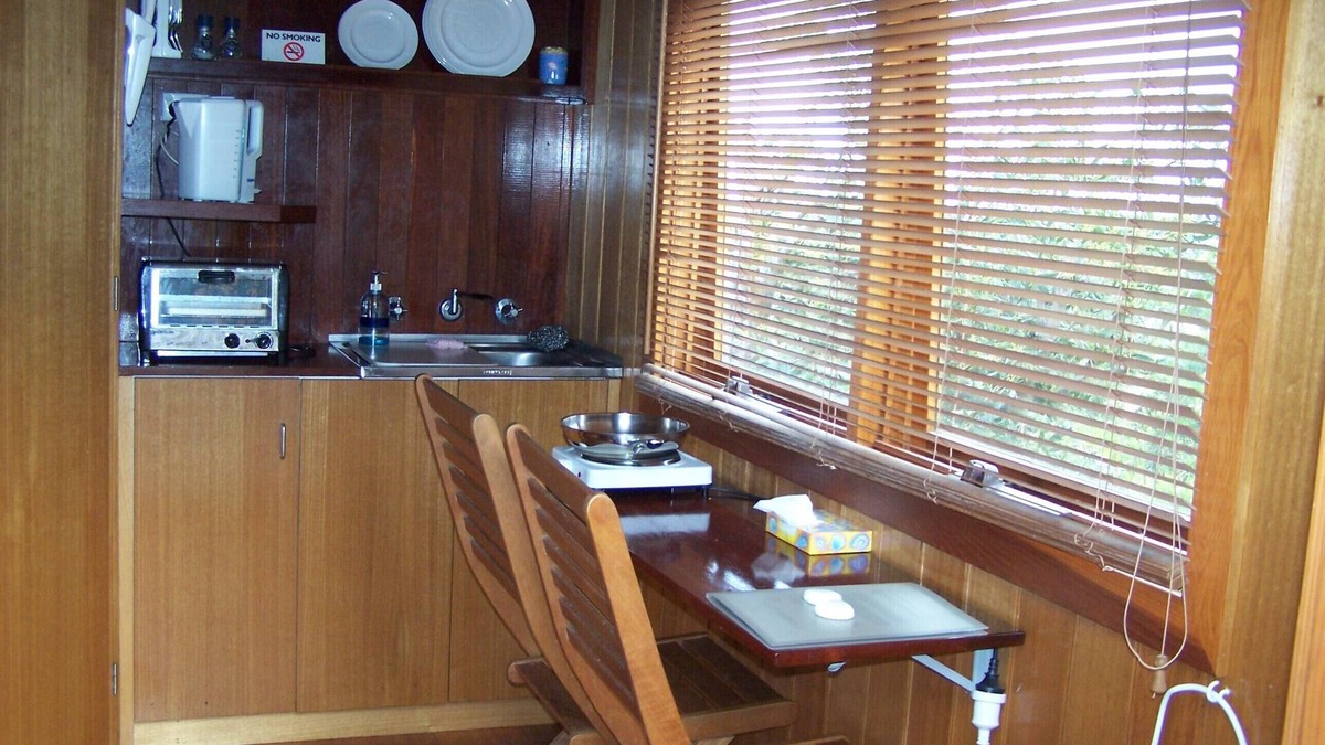 Fairhaven Cabin | Glamping for two with an ocean view.