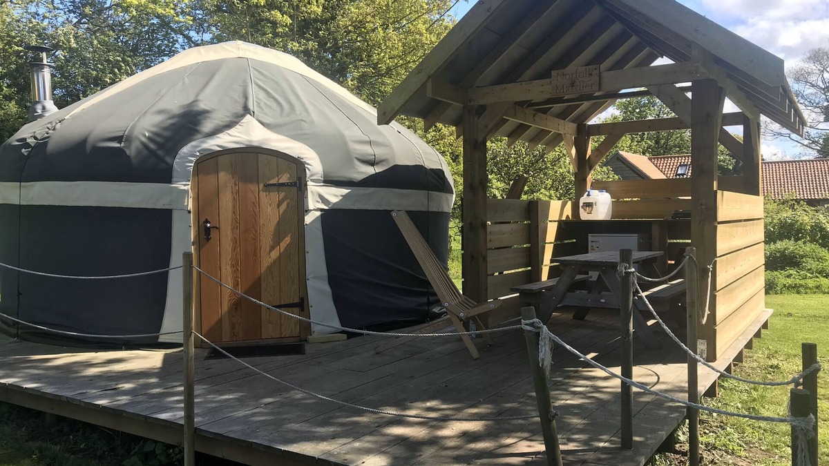 Cromer RV Rental | Glamping four person Luxury Mongolian Yurt - Wensum White